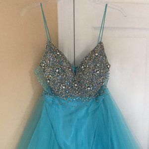 Aqua prom dress/homecoming
